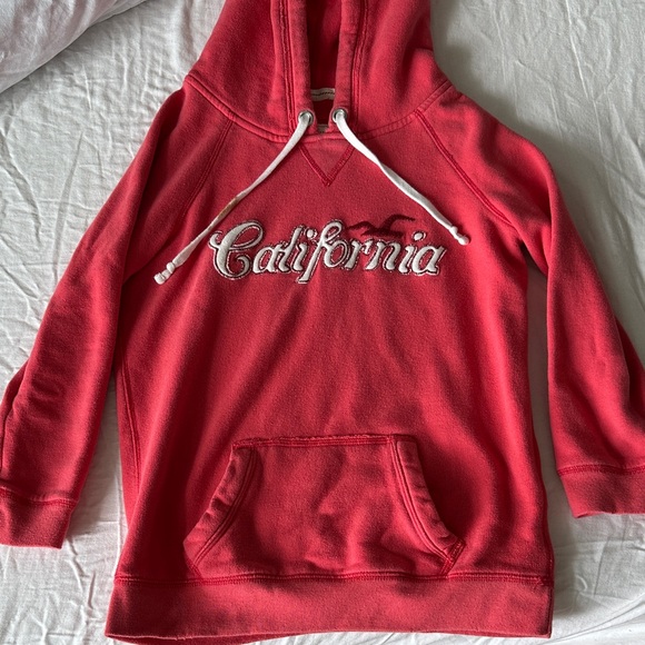 Hollister Sweaters - Y2K Hollister Red 'California' Logo Hoodie Sweatshirt
